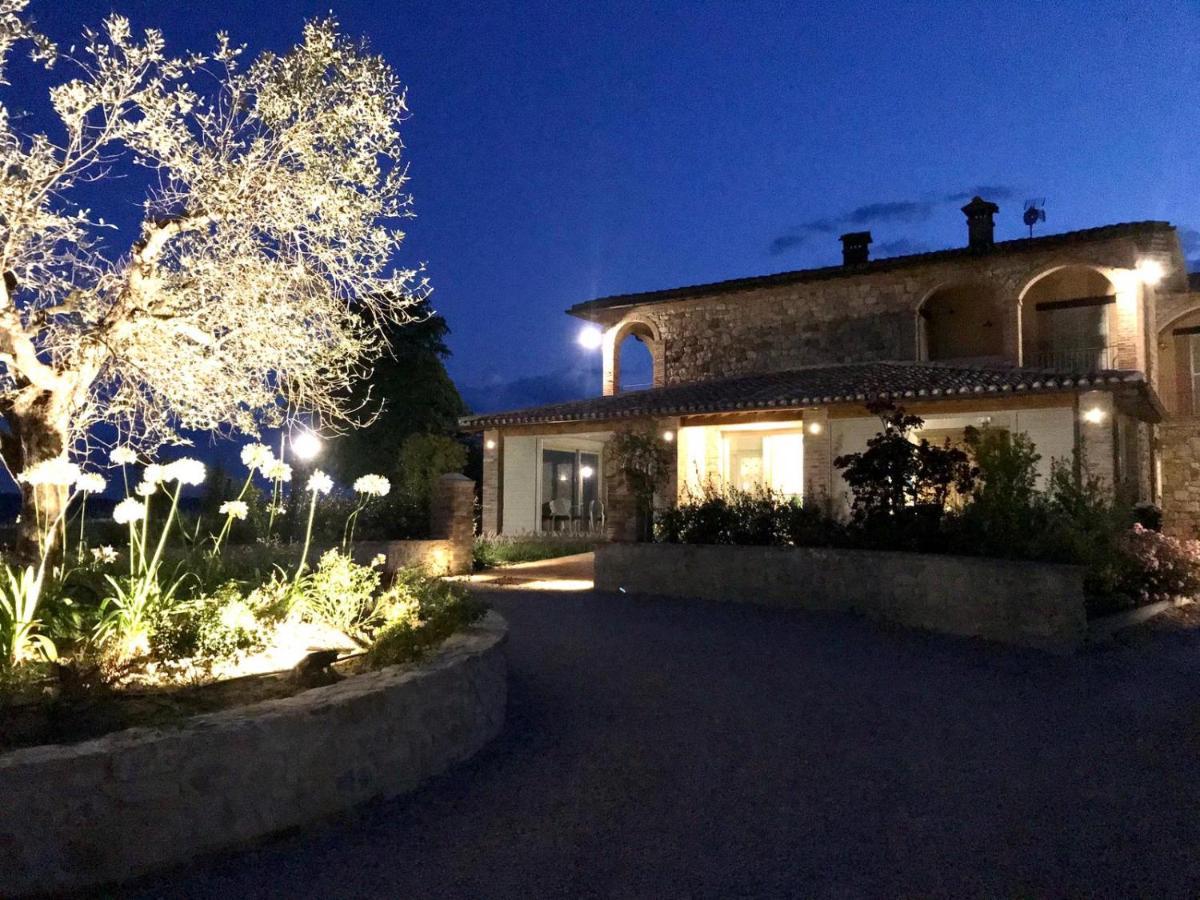 Agriturismo Fattoria Di Monticello 新维南佐 外观 照片