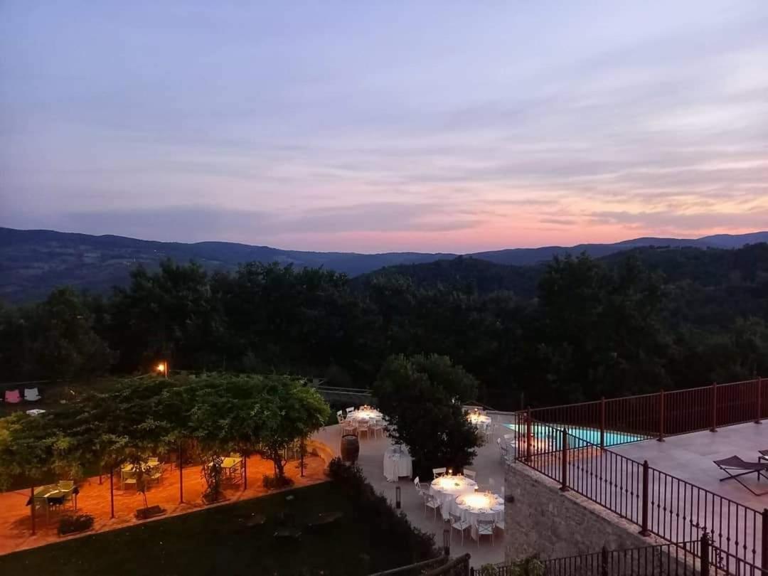 Agriturismo Fattoria Di Monticello 新维南佐 外观 照片